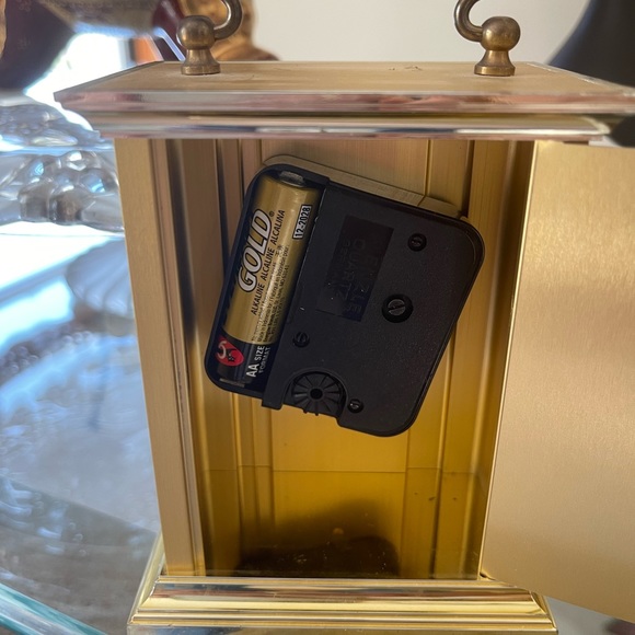 VINTAGE SETH THOMAS QUARTZ CLOCK - Picture 5 of 5